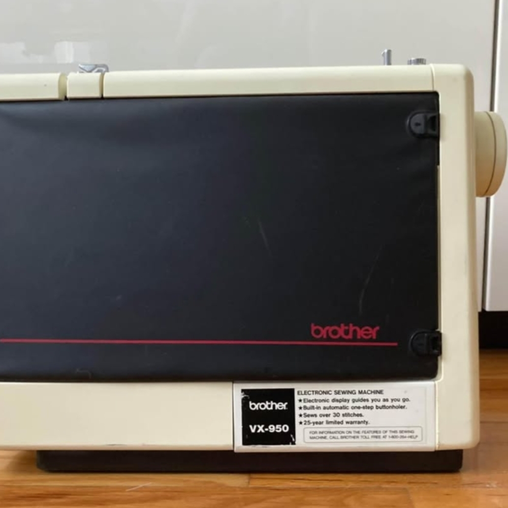 Vintage Like NEW Brother VX-950 Portable Embroidery & Sewing Machine - Picture 7 of 13